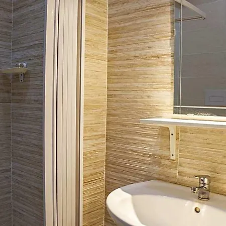 Amare Bed & Breakfast 3*