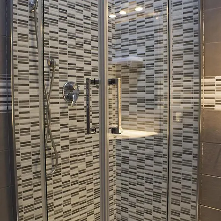 Amare Bed and breakfast 4*