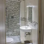 Couette-café Amare 3*