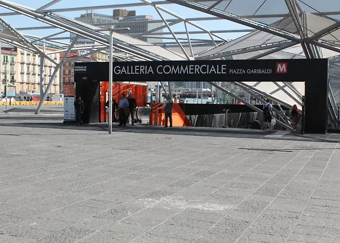 Bed and Breakfast Amare Νάπολη